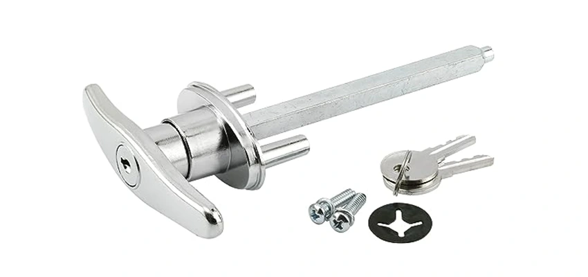 Old Style Garage Door Locks Replacements in Crestline, California