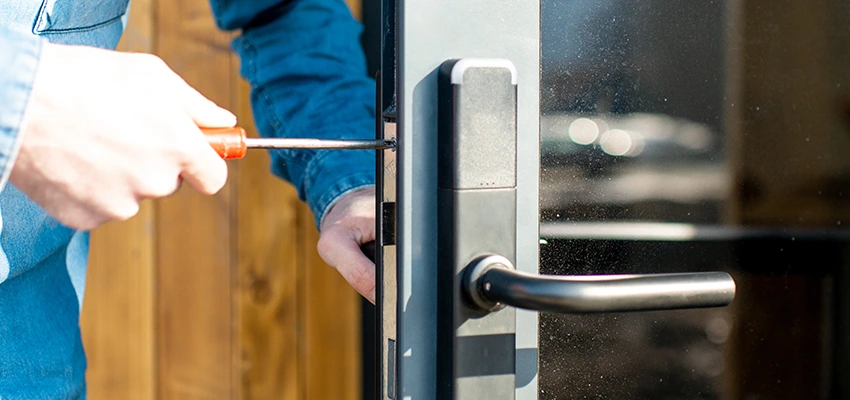 Aluminium Door Lock Replacement in Crestline, California