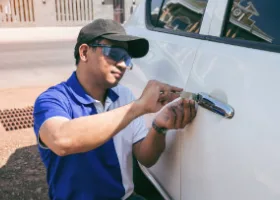 Car Locksmith in Crestline, CA
